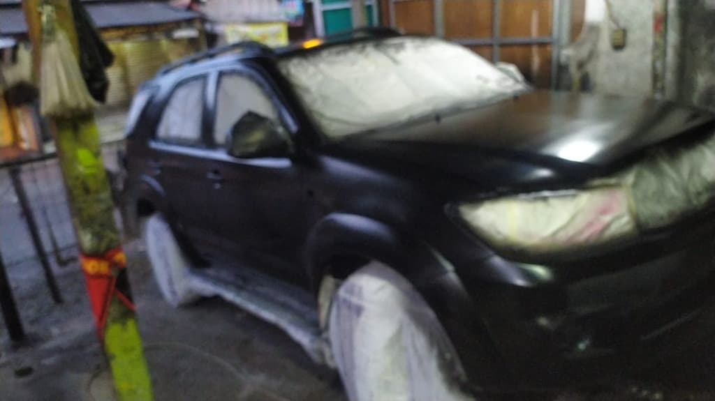 Repair & Cat Ford Everest